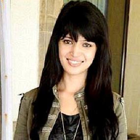 Charlie Chauhan worth