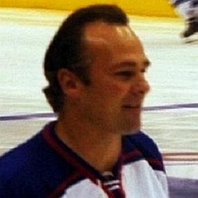 Dale Hawerchuk worth