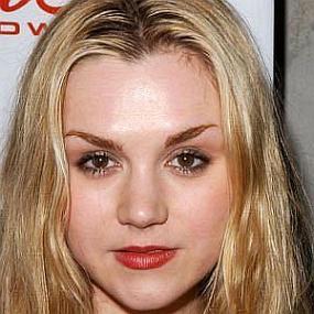 height of Rachel Miner