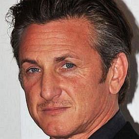 Sean Penn: Height, Weight, Body Stats - CelebsDetails