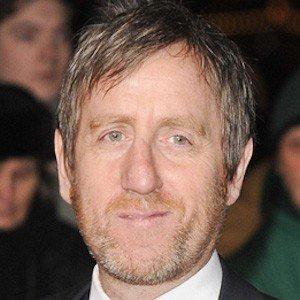 height of Michael Smiley