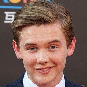 Garrett Wareing Net Worth: Salary & Earnings for 2023